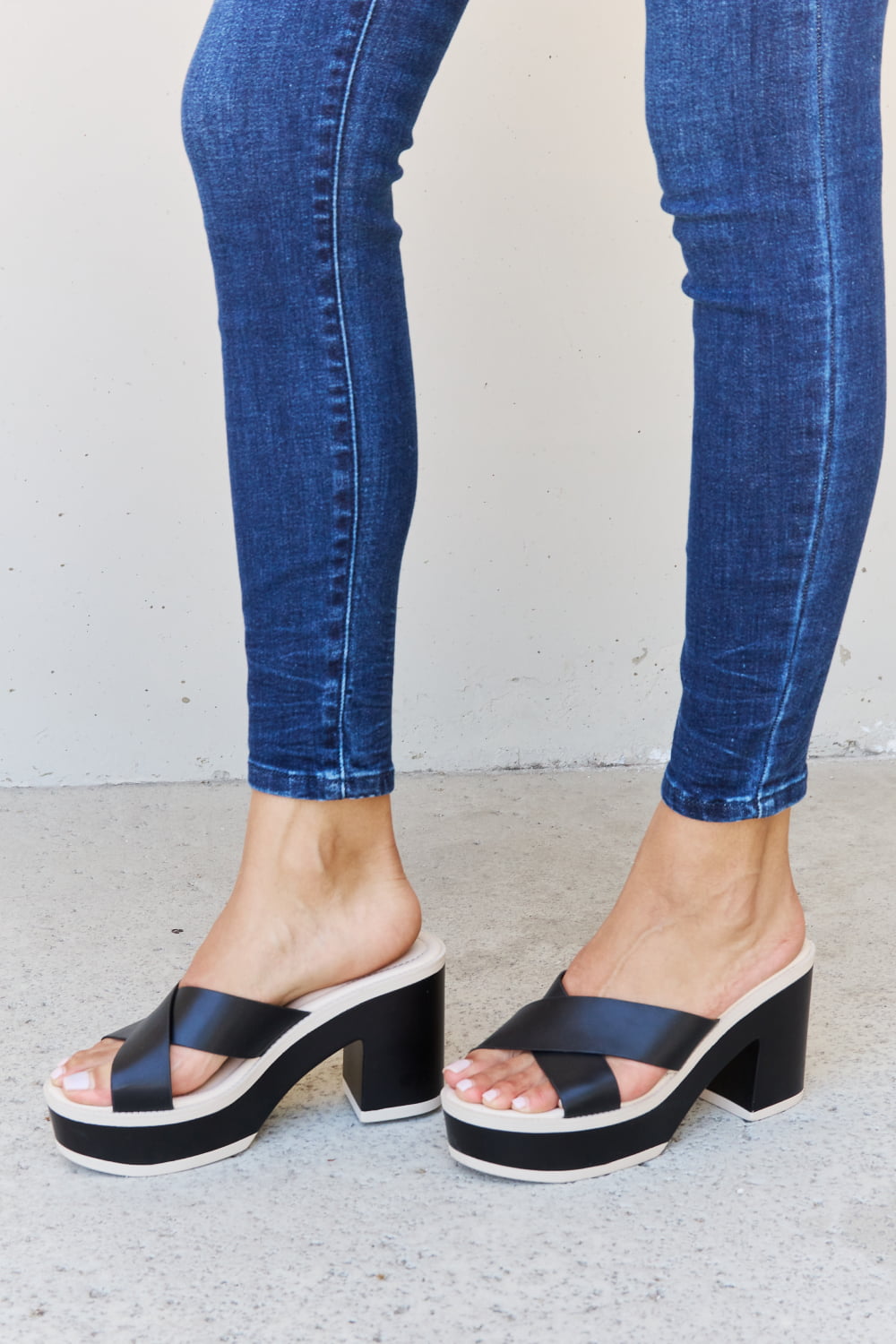 Black Open Toe Sandals